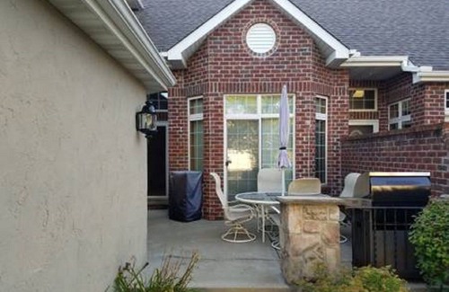Savage House | 30 minutes to Mall of America, Downtown MPLS, Amusement Park, Casino, Golf, etc.