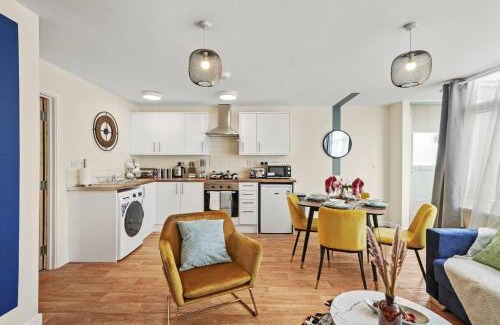 New Forest District Apartment | 30 percent OFF! Beautiful Gems of Southampton!