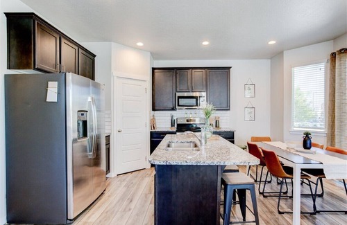American Fork House | 30+ Stay Welcome! Pet Friendly! Garage! SWEET AF!