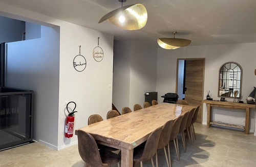 Lorcy Cottage | 300 m² Cabin ∙ 5 bedrooms ∙ 15 guests