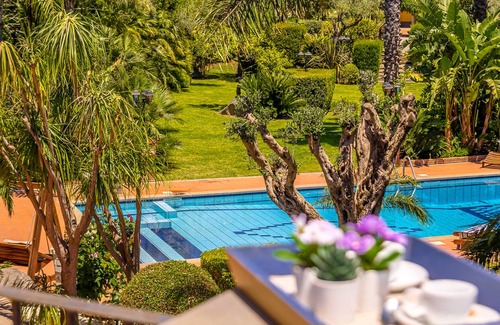 Aci Sant'Antonio House | 300 m² House ∙ 4 bedrooms ∙ 12 guests