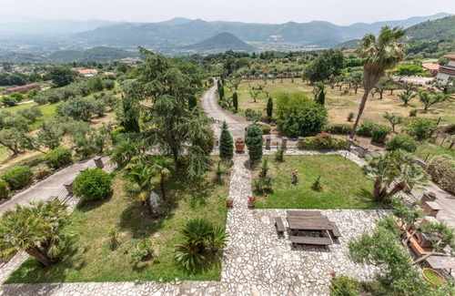 Caiazzo House | 300 m² House ∙ 7 bedrooms ∙ 12 guests