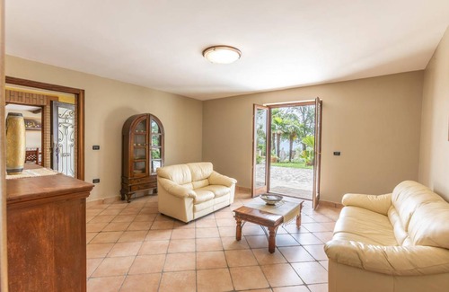 Caiazzo House | 300 m² House ∙ 7 bedrooms ∙ 12 guests