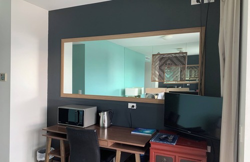 Cairns Central Business District Apartment | 302 Harbour View Cairns