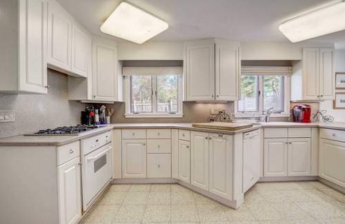 Marblehead House | 302 m² House ∙ 4 bedrooms ∙ 8 guests