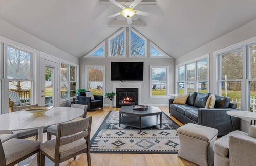 Fletcher House | 302 m² House ∙ 4 bedrooms ∙ 11 guests