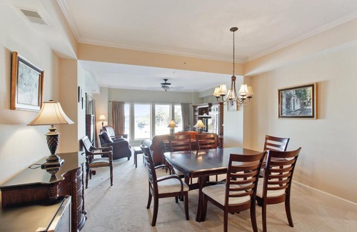 Shelter Cove Villa | 304 Main Sail
