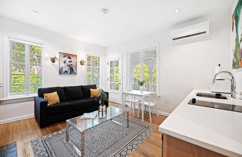 Douglas Apartment | 306 · Newly Renovated one-bdr with Patio