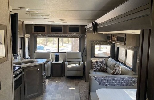 Berwick House | 31' Coleman RV at River Oaks RV Park