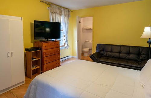 Mauricie Apartment | 310 Intimité au Cœur de l'Histoire