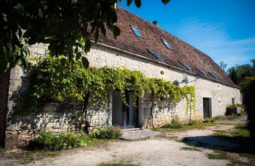 Senaillac-Lauzes House | 310 m² Gîte ∙ 9 bedrooms ∙ 21 guests