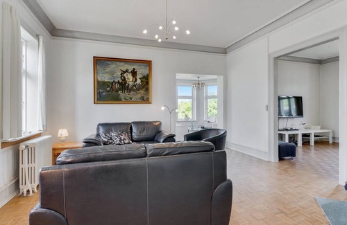Dageløkke House | 310 m² House ∙ 6 bedrooms ∙ 16 guests