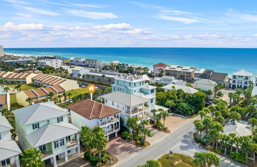 Frangista Beach House | 311 m² House ∙ 5 bedrooms ∙ 21 guests
