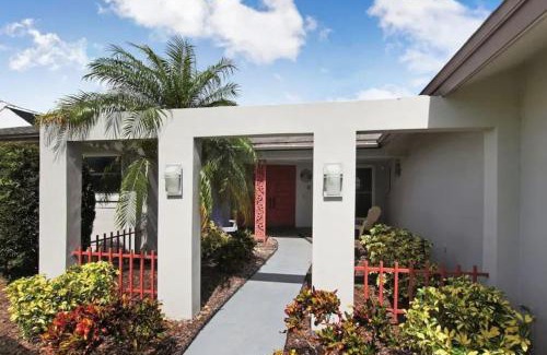Caloosahatchee Villa | 3111 Riverhouse Prince · 3111 Riverhouse Prince - Stunning Riverfront
