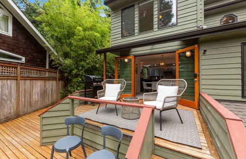 Bainbridge Island House | 312 m² House ∙ 3 bedrooms ∙ 7 guests