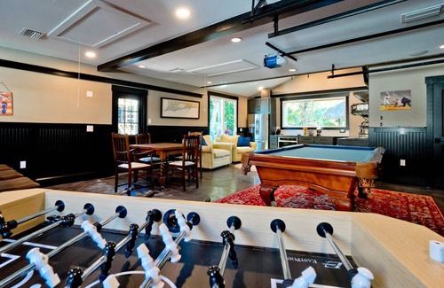River District House | 314 m² House ∙ 5 bedrooms ∙ 15 guests