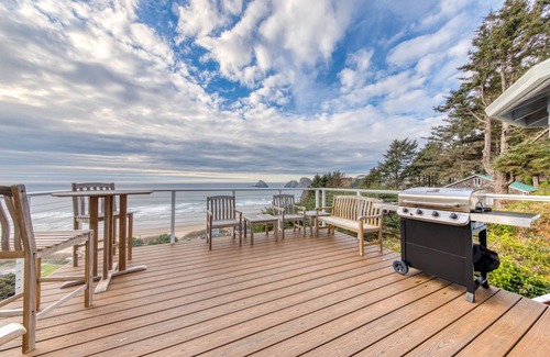 Oceanside House | 316 m² House ∙ 7 bedrooms ∙ 17 guests