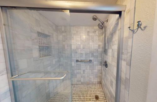 Treasure Island House | 318 - Island Inn