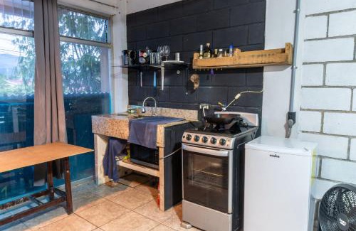 Ciudad Cariari Apartment | 31M Studio Apartment Bosques de Dona Rosa