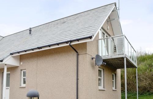 Inchmarlo House | 32 Queens Court