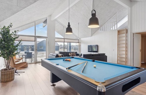 Houstrup House | 320 m² House ∙ 1 bedroom ∙ 26 guests
