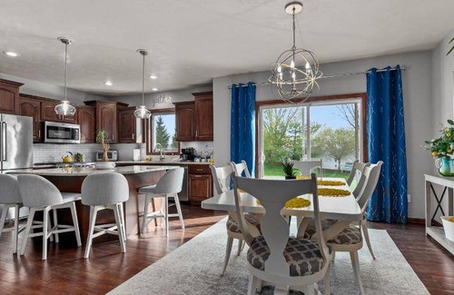 Appleton House | 320 m² House ∙ 5 bedrooms ∙ 16 guests
