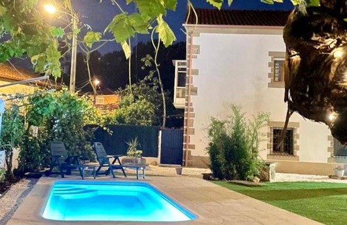Sober House | 320 m² House ∙ 7 bedrooms ∙ 12 guests