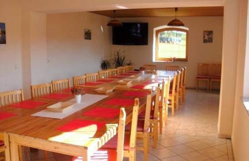 Sebestenice House | 320 m² House ∙ 8 bedrooms ∙ 20 guests