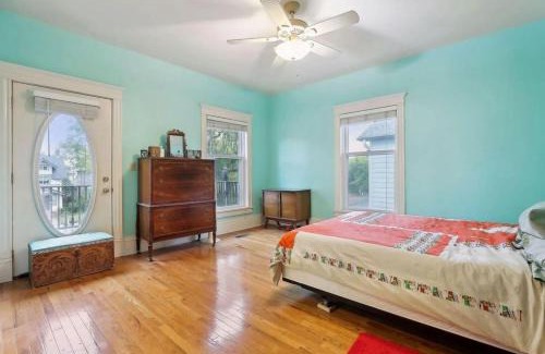 Powderhorn House | 3200 Midwest Place