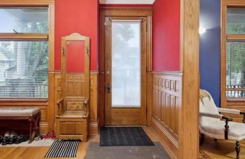Powderhorn House | 3200 Midwest Place