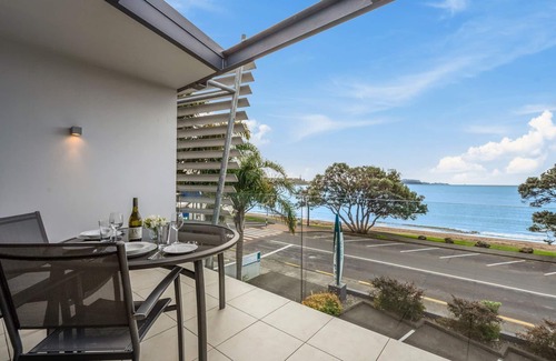 Paihia Cottage | 329 The Beachcomber's Lookout - Paihia Apartment