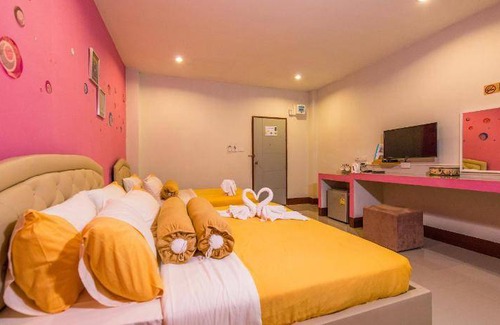 Hang Chat Hotel | 33 m² Hotel ∙ 5 guests