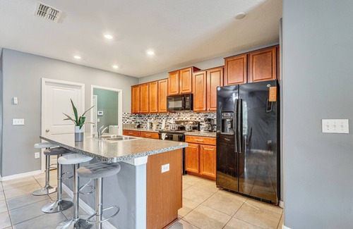 Sun City Center House | 33 Mi to Busch Gardens: Ruskin Home w/Pool Access