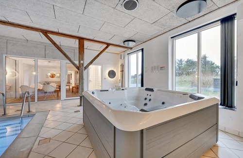 Øhuse House | 330 m² House ∙ 7 bedrooms ∙ 14 guests