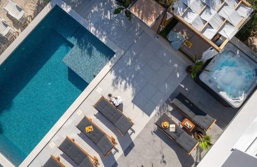Rudine Villa | 330 m² Villa ∙ 4 bedrooms ∙ 8 guests