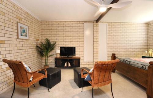 Burnett Heads House | 34 Corser Street Burnett Heads