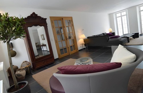 Honnay House | 340 m² House ∙ 6 bedrooms ∙ 9 guests