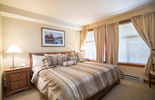 Snowbird Apartment | 3406 - One Bedroom Den Standard Powderhorn Lodge condo