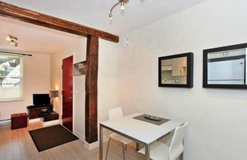 Hochelaga Apartment | #348 Stunning, Tastefully Furnished APT in Downtown East