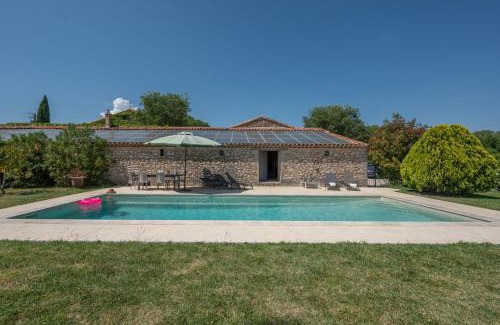 Viols-en-Laval Villa | 34lavit