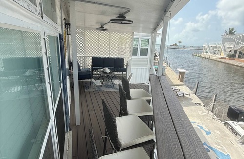 Cudjoe Key House | 35' dock completely remodeled Home