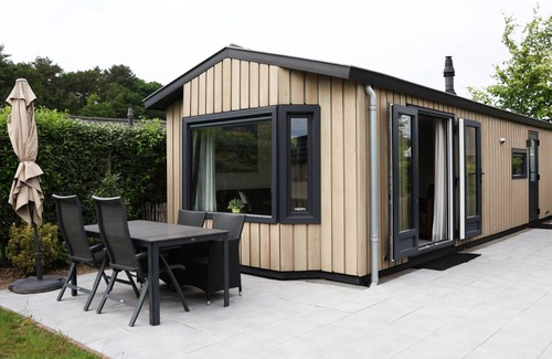 Municipality of Noordwijk Ski Chalet | 35 m² Chalet ∙ 1 bedroom ∙ 2 guests