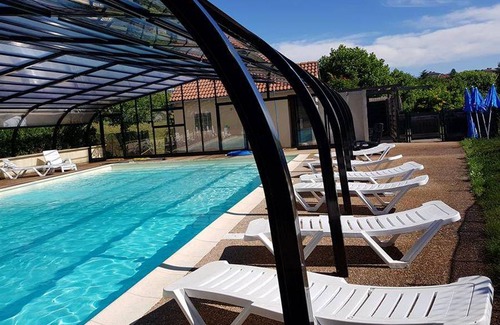 Fleurie Ski Chalet | 35 m² Chalet ∙ 2 bedrooms ∙ 4 guests