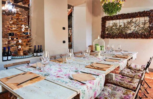 Albese con Cassano House | 35 m² Farmhouse ∙ 3 guests