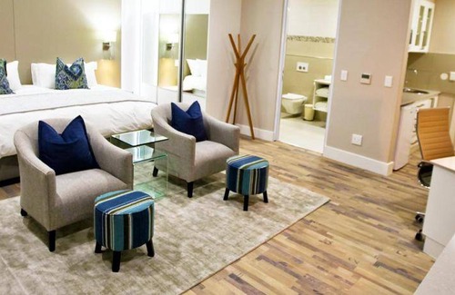 Windhoek Central Hotel | 35 m² Hotel ∙ 4 guests