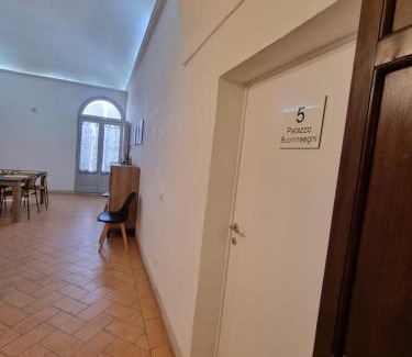 Colle di Val d'Elsa House | 35 Rooms Palazzo Buoninsegni