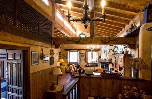 Ezcaray House | 350 m² House ∙ 3 bedrooms ∙ 8 guests