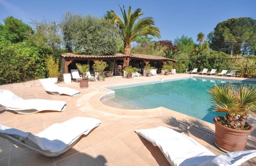 Plascassier House | 350 m² House ∙ 8 bedrooms ∙ 16 guests