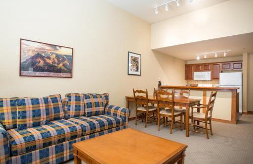 Snowbird Apartment | 3506 - One Bedroom Den Standard Powderhorn Lodge condo