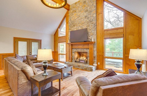 Dahlonega House | 352 m² House ∙ 5 bedrooms ∙ 12 guests